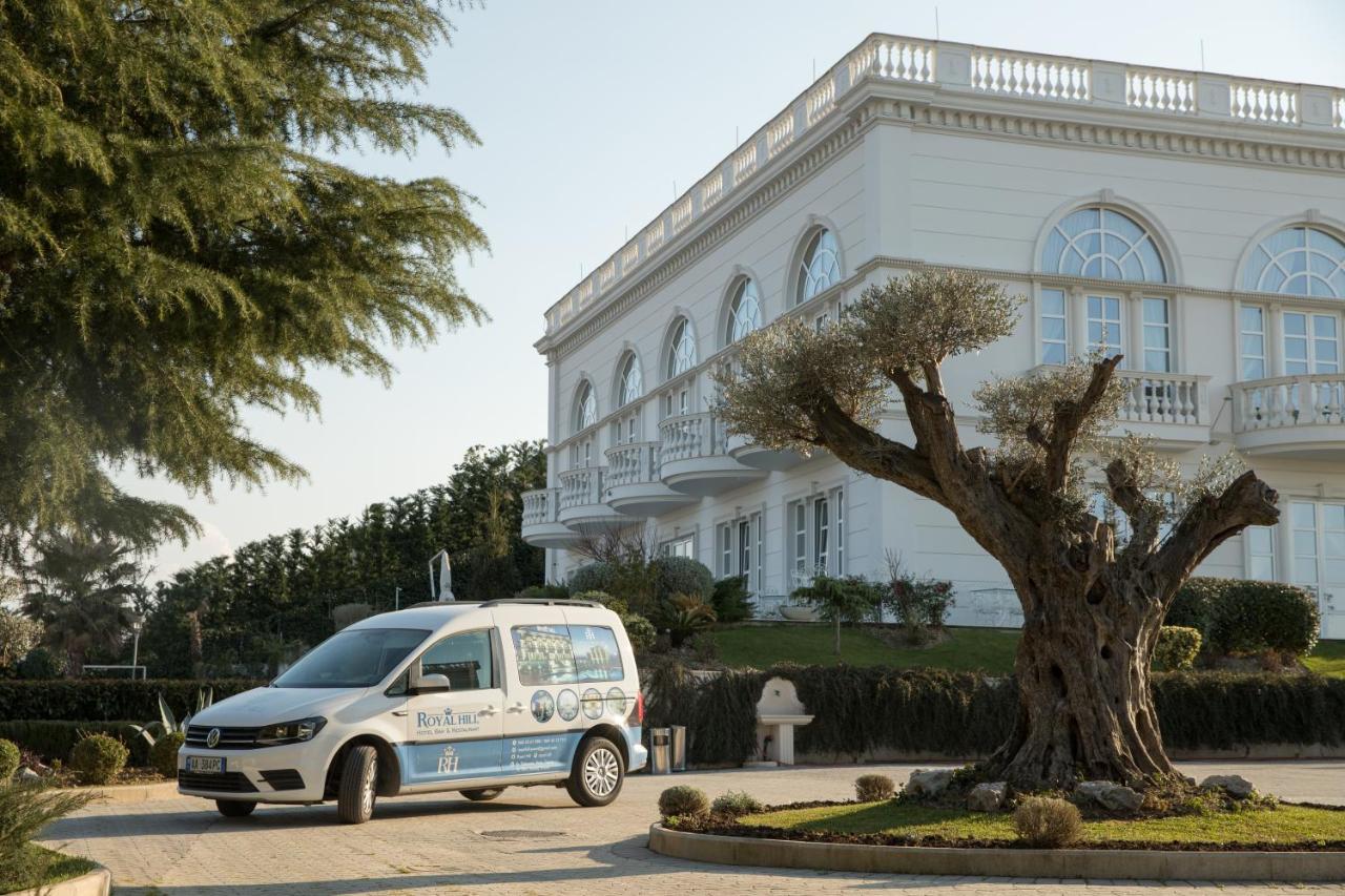 Hotel Royal Hill *